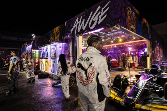 How to Plan Your Merchandising Strategy for a Formula 1 Pop-Up