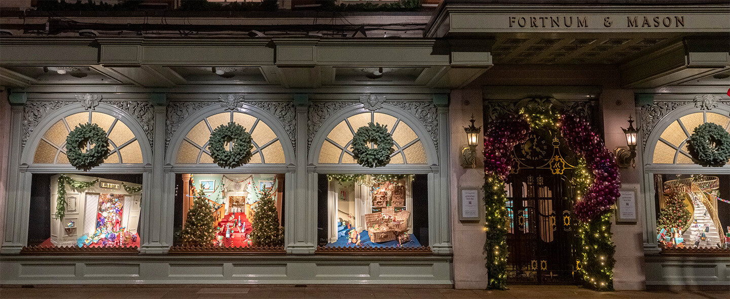 fortnums-christmas-windows-2023