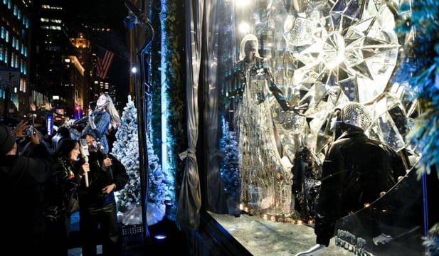 Top 5 Visual Merchandising Trends Defining The 2024 Holiday Season