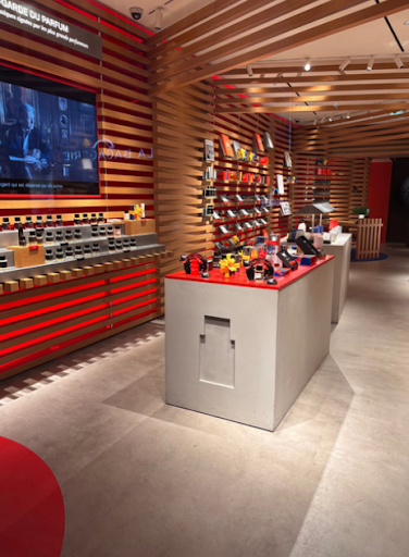 Ed. de Parfums Frederic Malle, Passy.