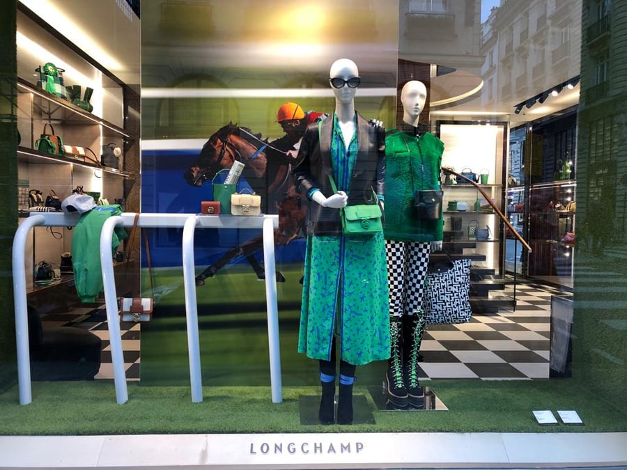 Longchamp Course (verte) 10-23 © Chic une vitrine