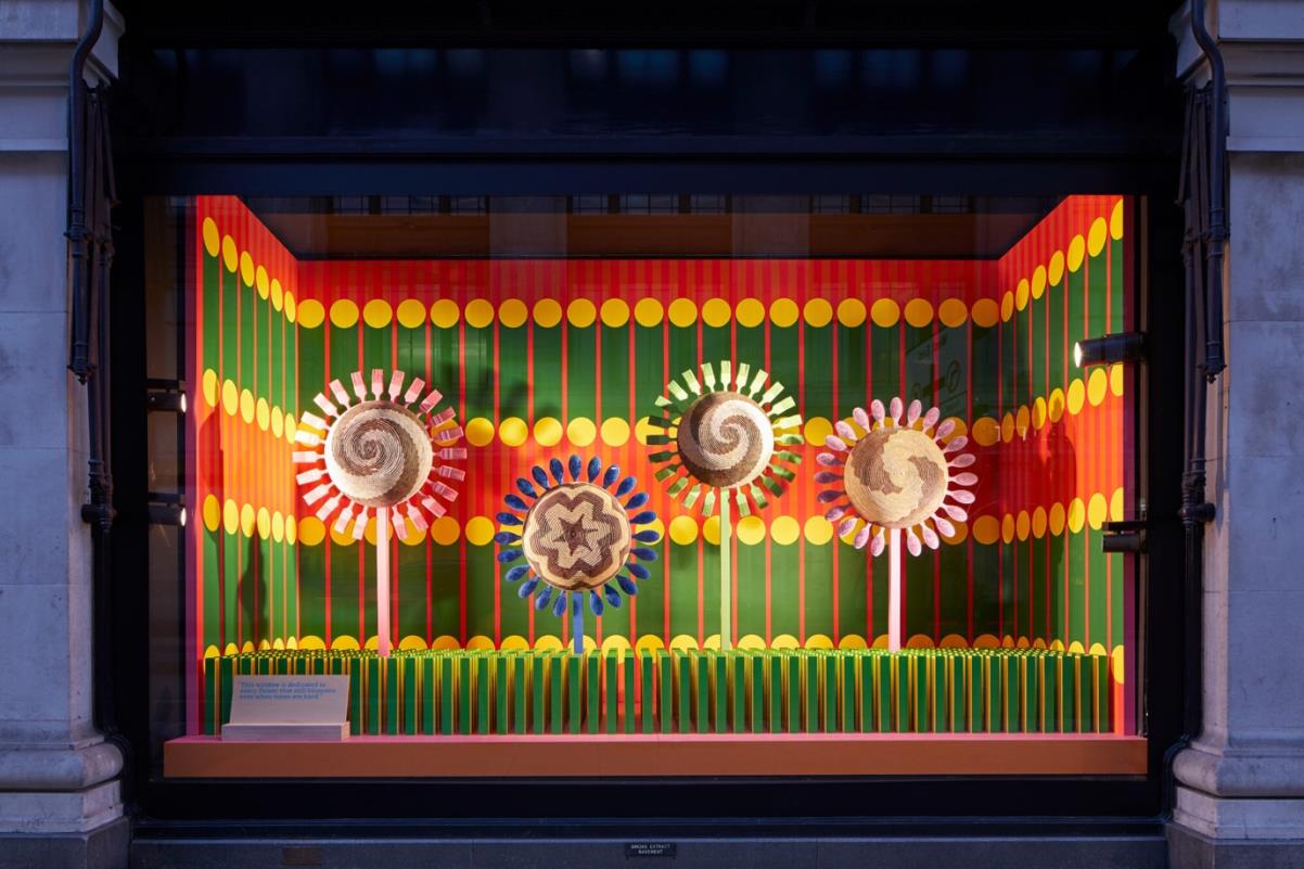 Selfridges window display 