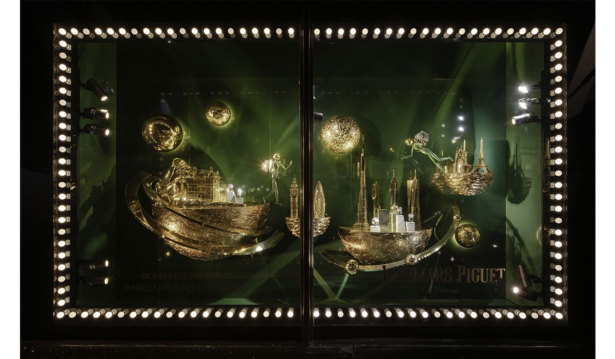 harrods-window-display-piguet-christmas